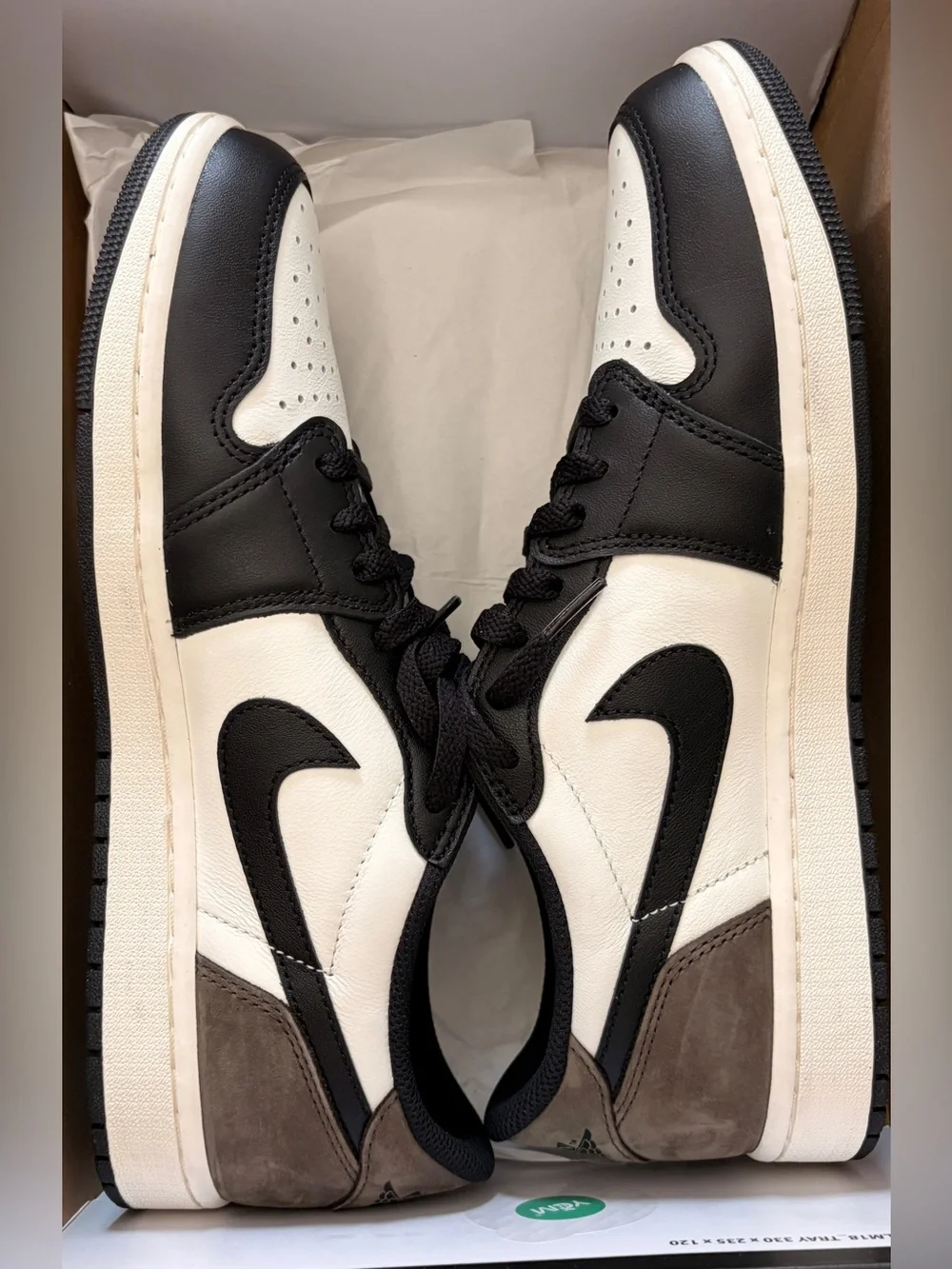 Nike Air Jordan 1 Retro Low OG Mocha Men’s 10.5 CZ0790-102 Sail Black